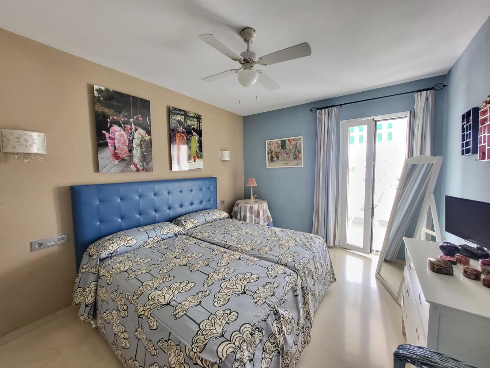 2 chambre Appartement à vendre à Nueva Andalucia avec piscine - 350 000 € (Ref: 9683916)