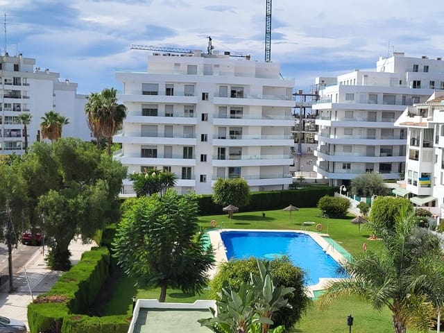2 chambre Appartement à vendre à Nueva Andalucia, Marbella avec piscine - 350 000 € (Ref: 9683916)