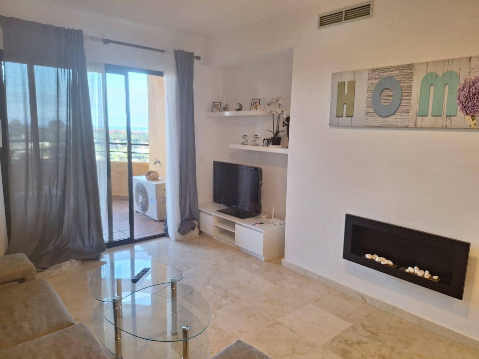 2 makuuhuone Huoneisto myytävänä paikassa Estepona mukana uima-altaan 
autotalli - 292 000 € (Ref: 9683917)