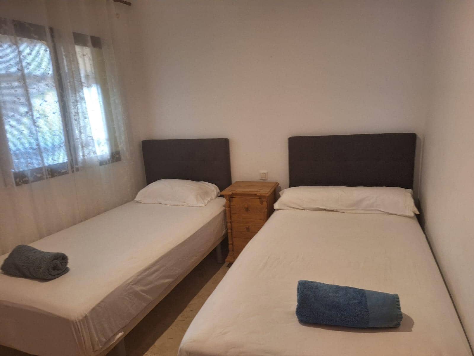 2 makuuhuone Huoneisto myytävänä paikassa Estepona mukana uima-altaan 
autotalli - 292 000 € (Ref: 9683917)