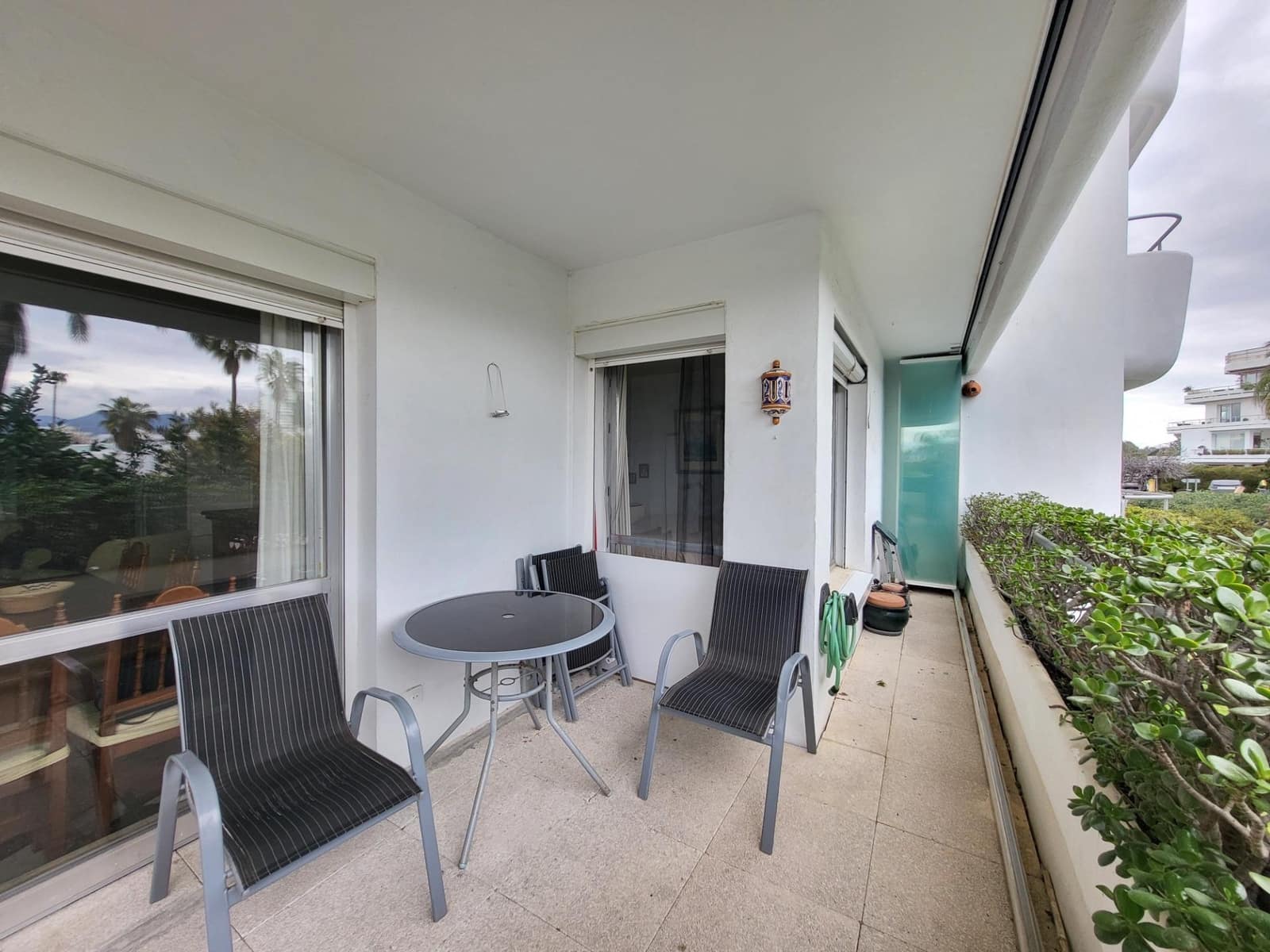 1 soverom Leilighet til salgs i Guadalmina med garasje - € 335 000 (Ref: 9683918)