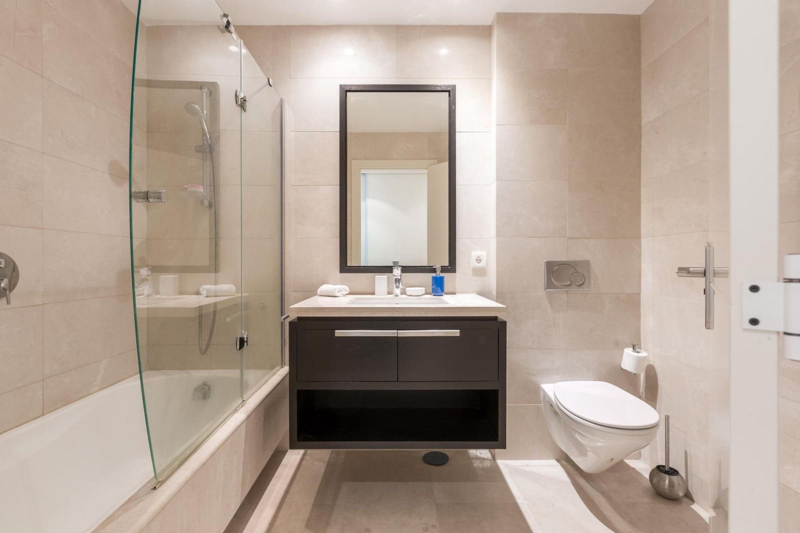 2 sovrum Lägenhet att hyra i La Quinta med garage - 2 400 € (Ref: 9683920)