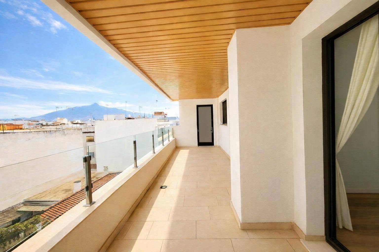 3 bedroom Apartment for sale in San Pedro de Alcantara - € 380,000 (Ref: 9683921)