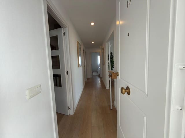 3 chambre Penthouse à vendre à San Pedro de Alcantara, Marbella avec garage - 685 000 € (Ref: 9683922)