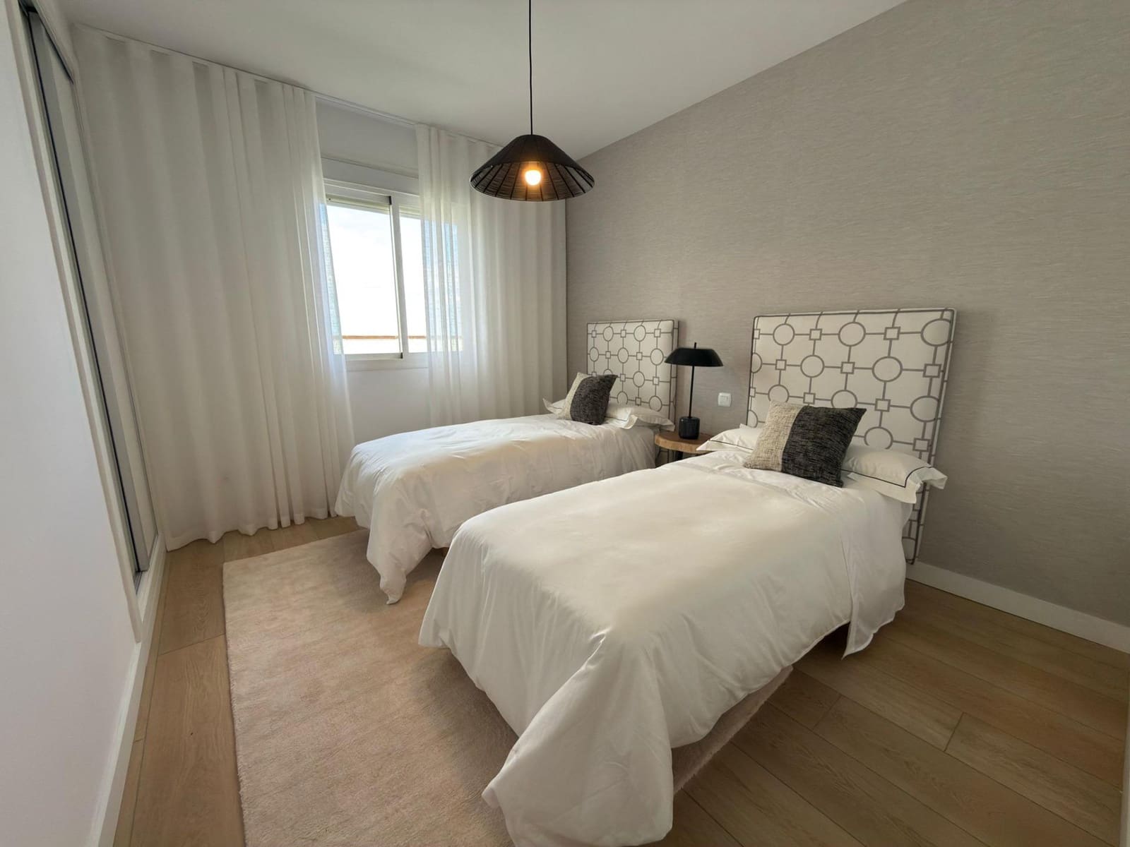 3 bedroom Penthouse for sale in San Pedro de Alcantara with garage - € 685,000 (Ref: 9683922)