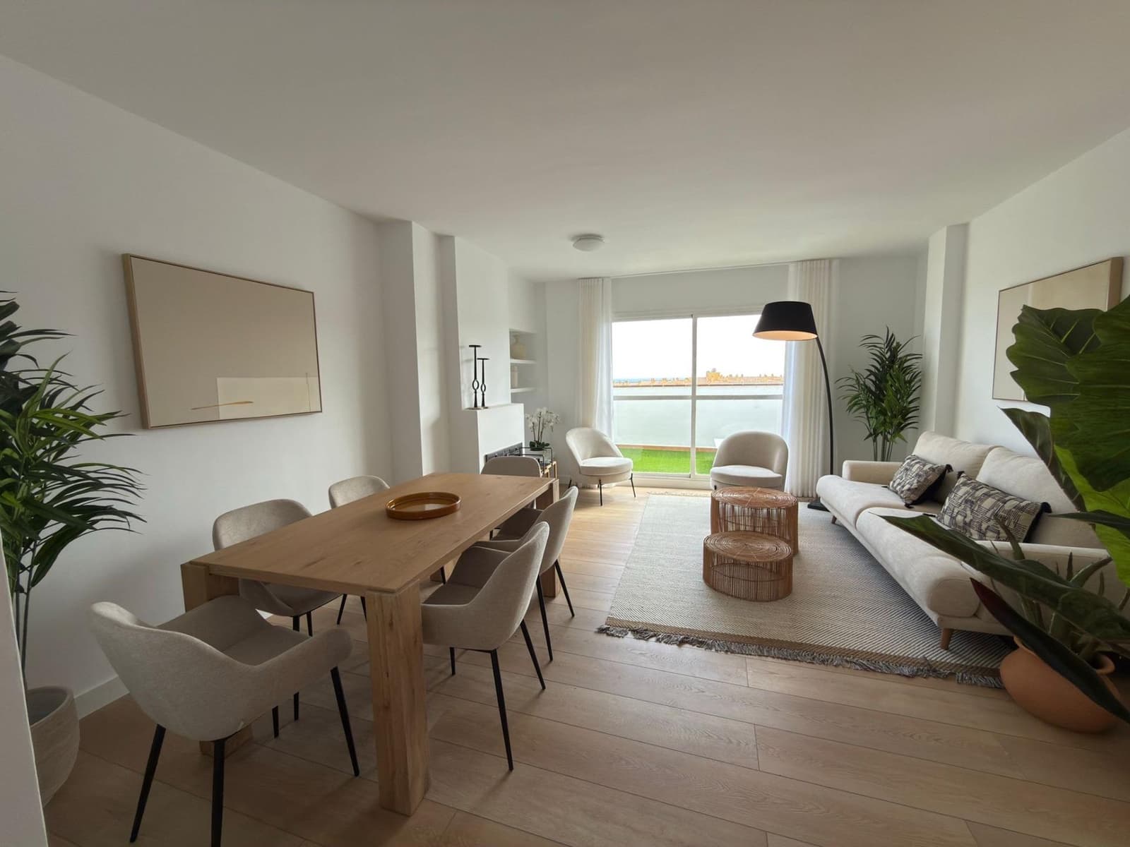 3 bedroom Penthouse for sale in San Pedro de Alcantara with garage - € 685,000 (Ref: 9683922)