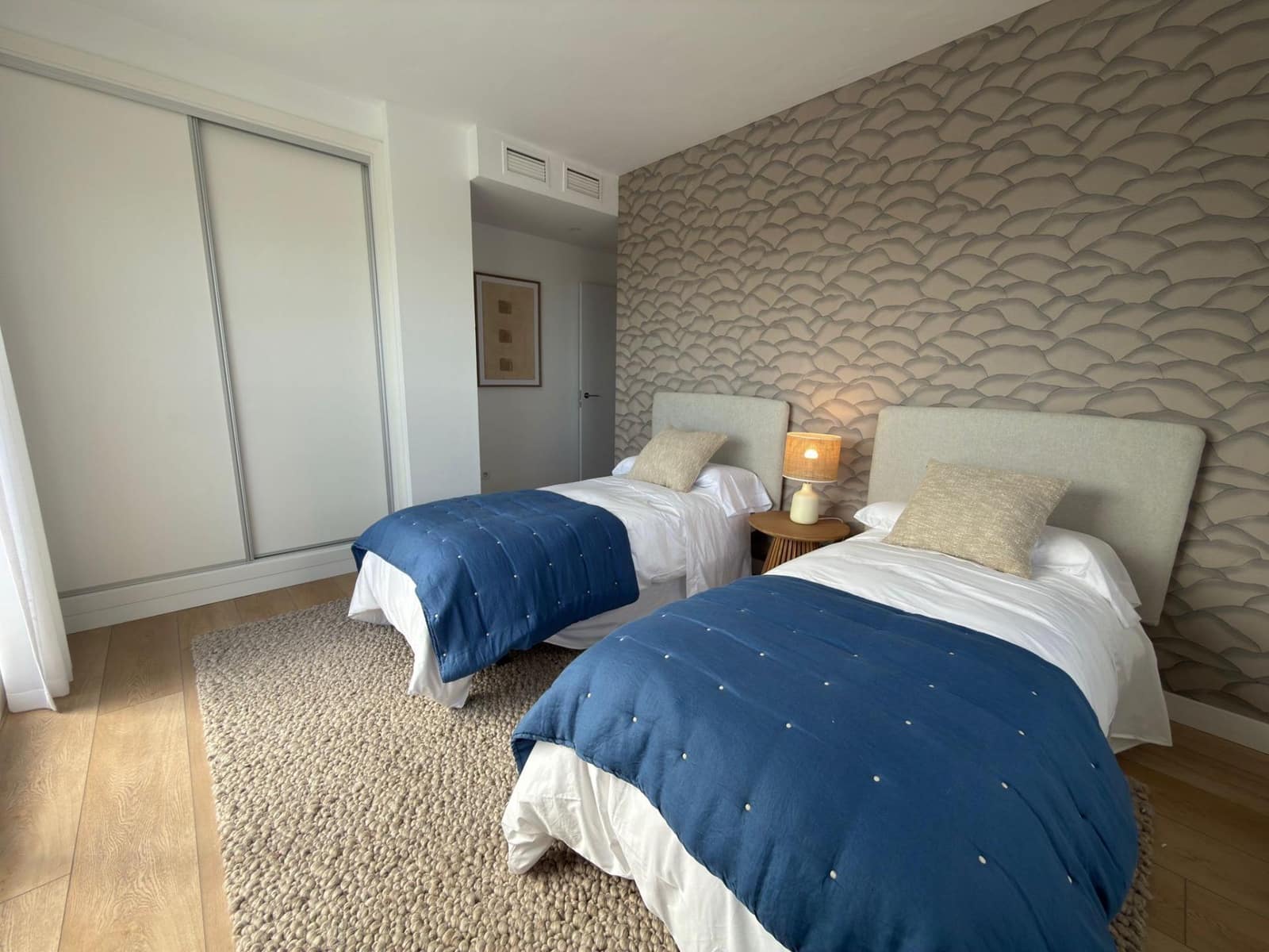 3 bedroom Penthouse for sale in San Pedro de Alcantara with garage - € 685,000 (Ref: 9683922)