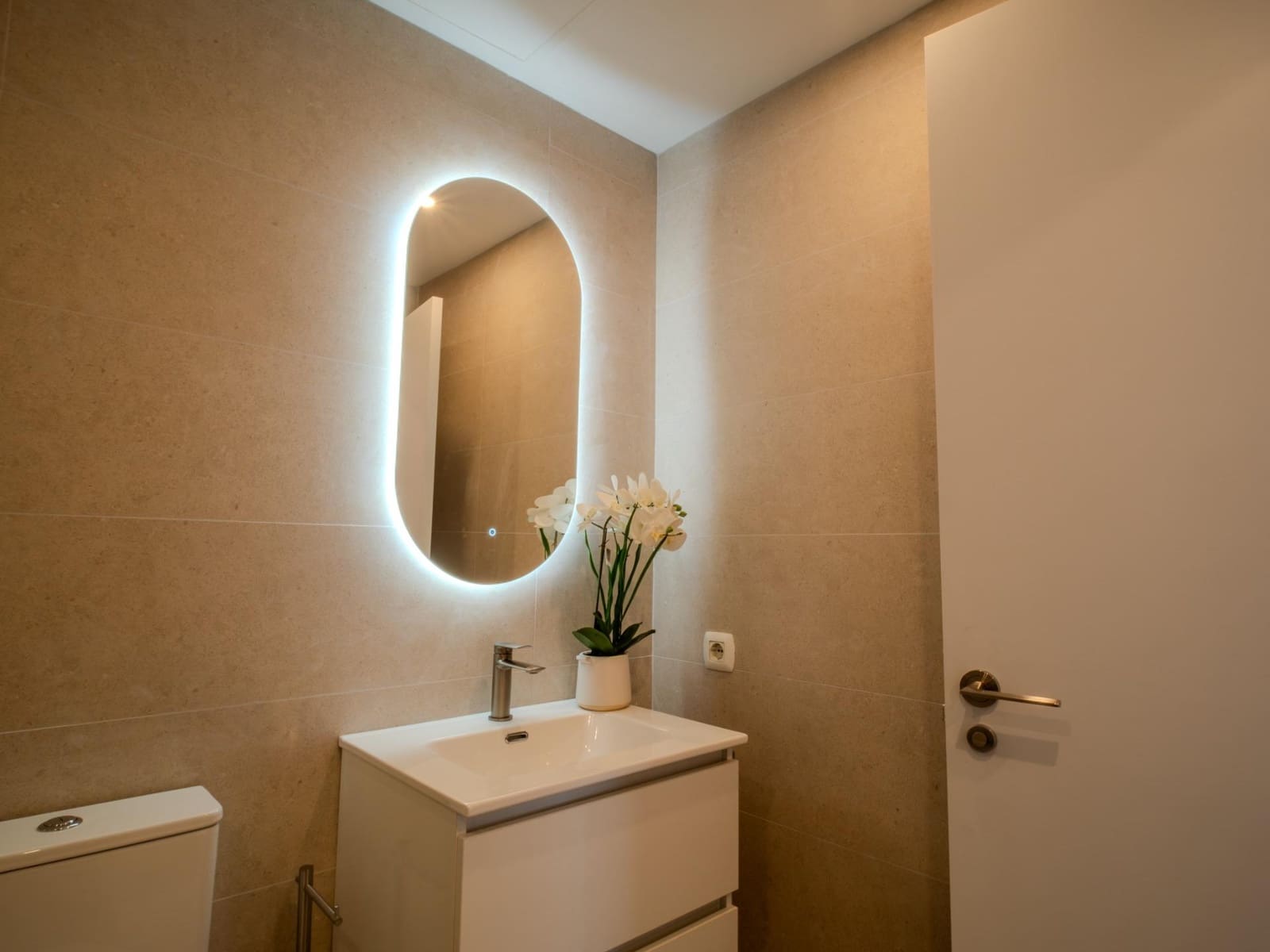 3 bedroom Penthouse for sale in San Pedro de Alcantara with garage - € 685,000 (Ref: 9683922)