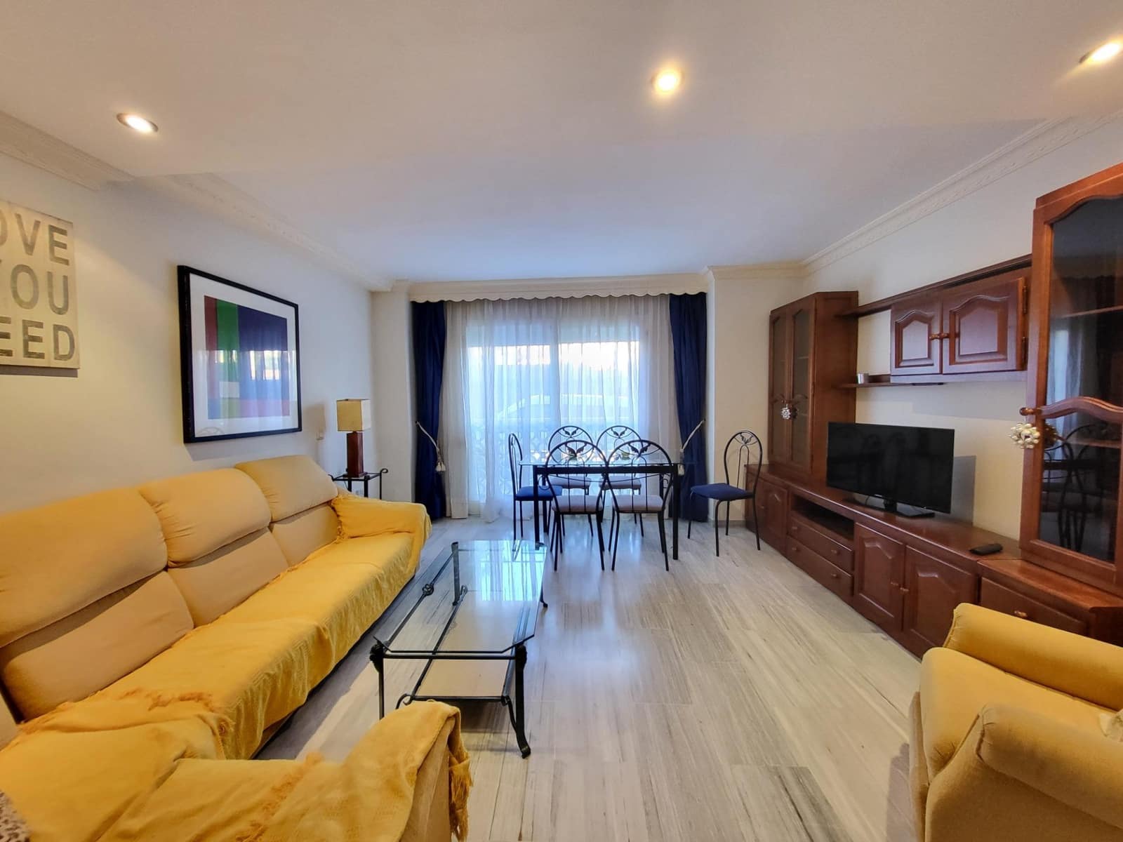 2 quarto Apartamento para venda em San Pedro de Alcantara com piscina - 275 000 € (Ref: 9683923)