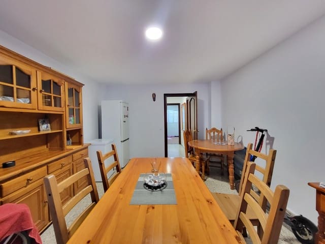 3 makuuhuone Asunto myytävänä paikassa San Pedro de Alcantara, Marbella - 230 000 € (Ref: 9683924)