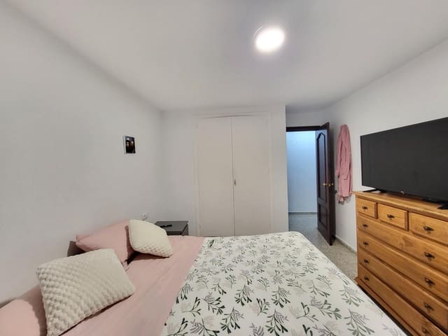 3 makuuhuone Asunto myytävänä paikassa San Pedro de Alcantara, Marbella - 230 000 € (Ref: 9683924)