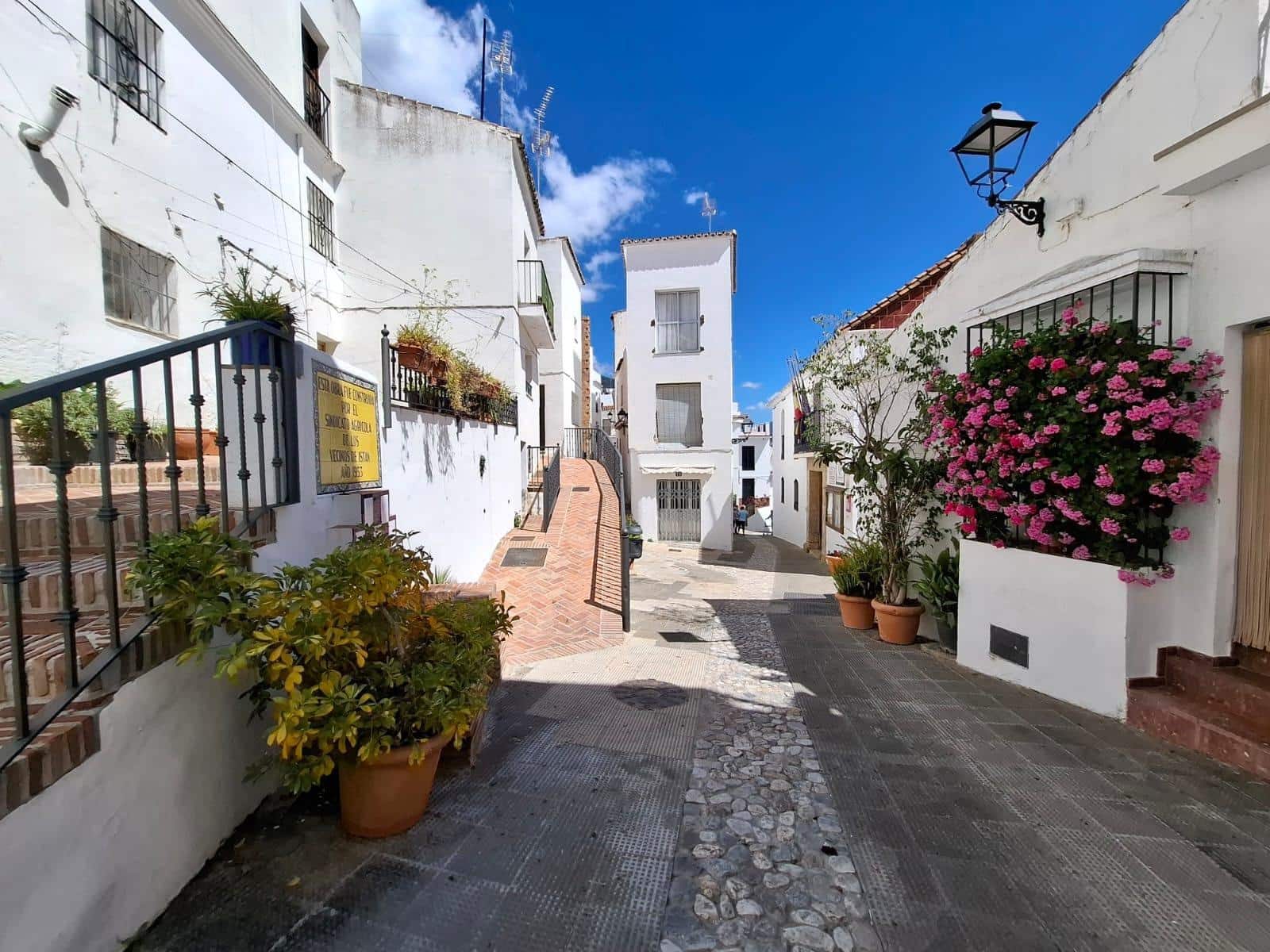 2 makuuhuone Omakotitalo myytävänä paikassa Istan - 169 000 € (Ref: 9683927)