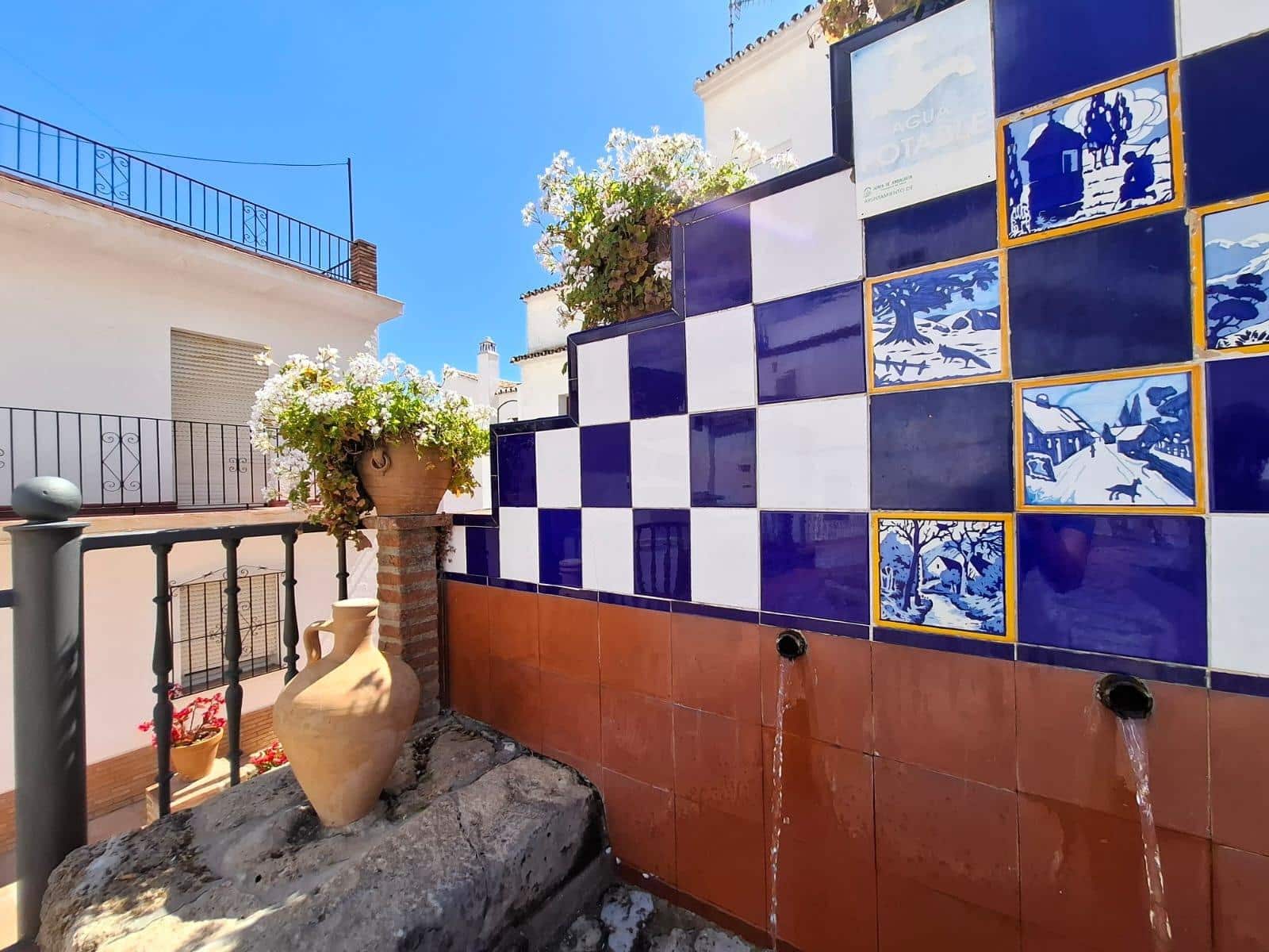 2 makuuhuone Omakotitalo myytävänä paikassa Istan - 169 000 € (Ref: 9683927)