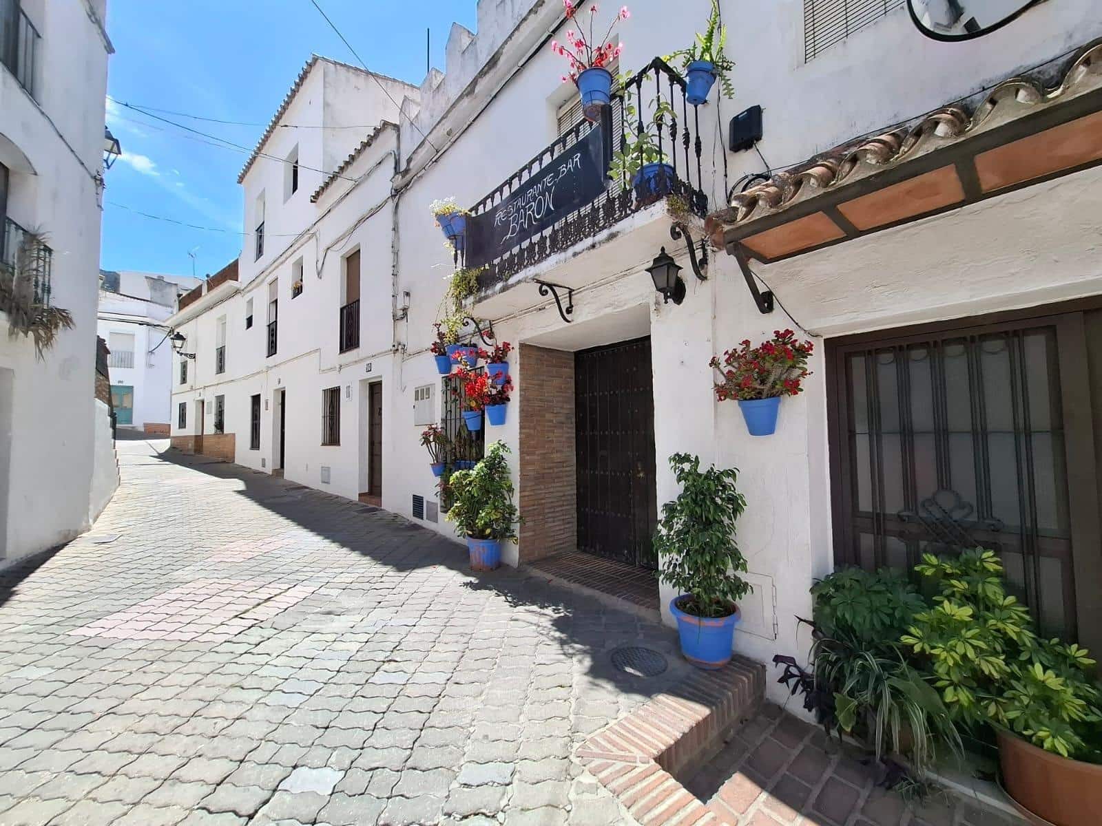 2 makuuhuone Omakotitalo myytävänä paikassa Istan - 169 000 € (Ref: 9683927)