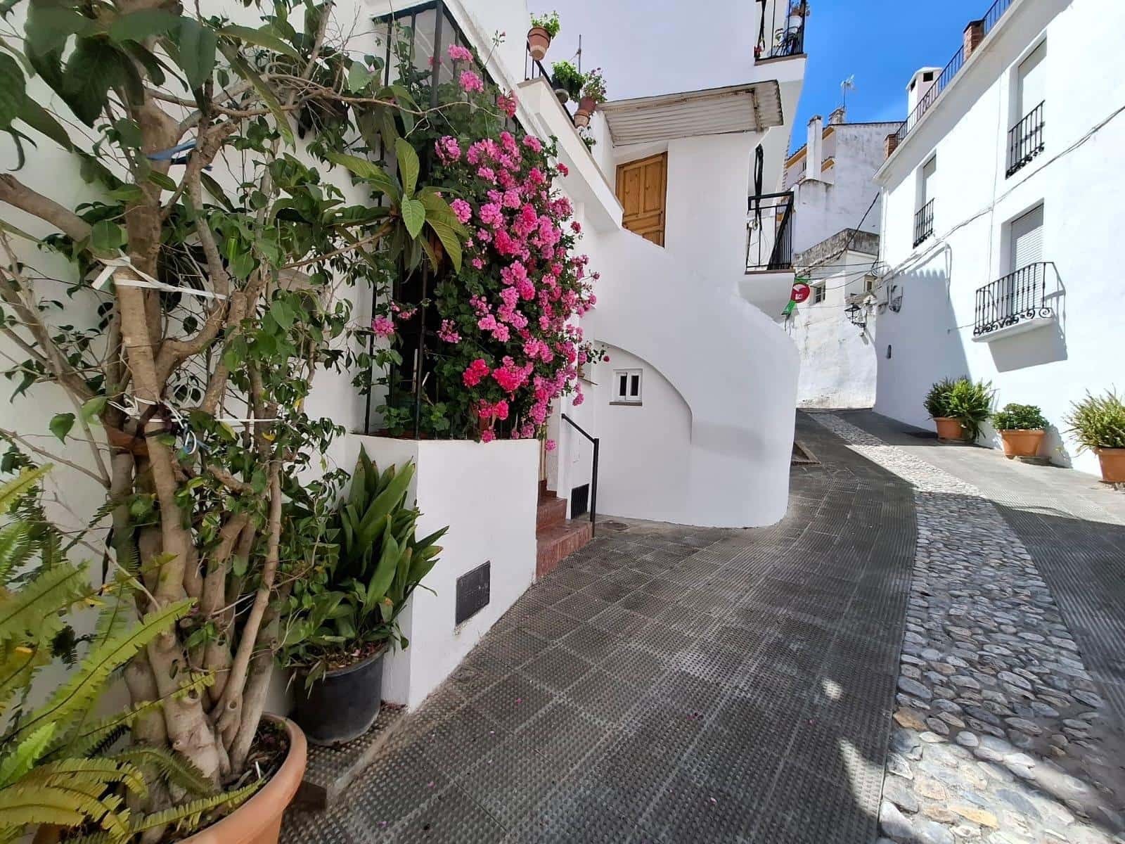 2 makuuhuone Omakotitalo myytävänä paikassa Istan - 169 000 € (Ref: 9683927)