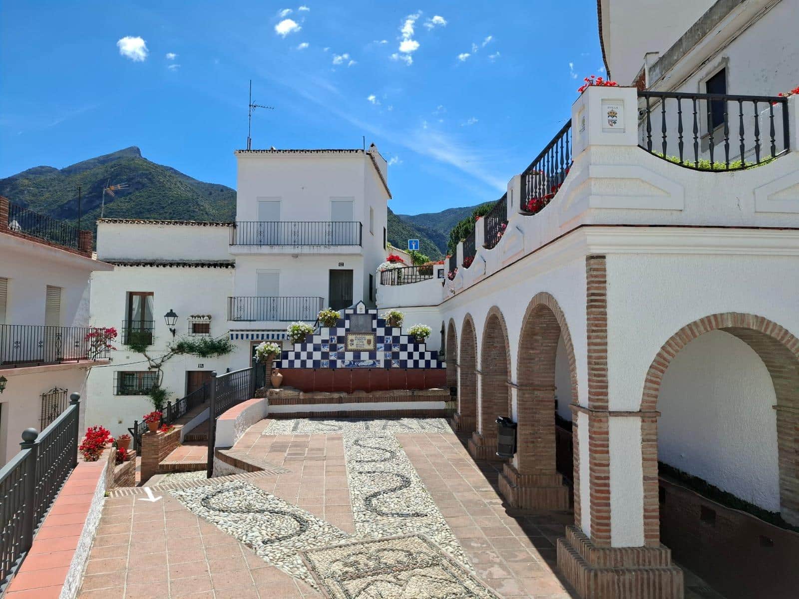 2 makuuhuone Omakotitalo myytävänä paikassa Istan - 169 000 € (Ref: 9683927)