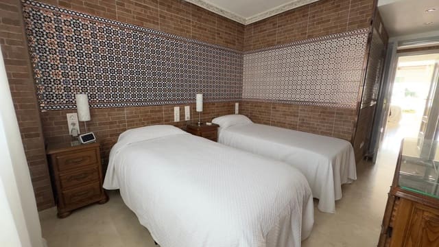 2 quarto Apartamento para venda em Guadalmina Baja, Marbella com piscina garagem - 435 000 € (Ref: 9683930)