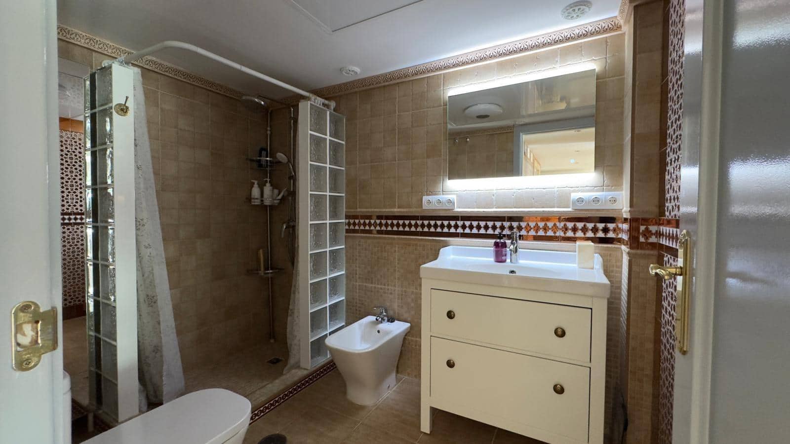 2 quarto Apartamento para venda em Guadalmina com piscina garagem - 435 000 € (Ref: 9683930)