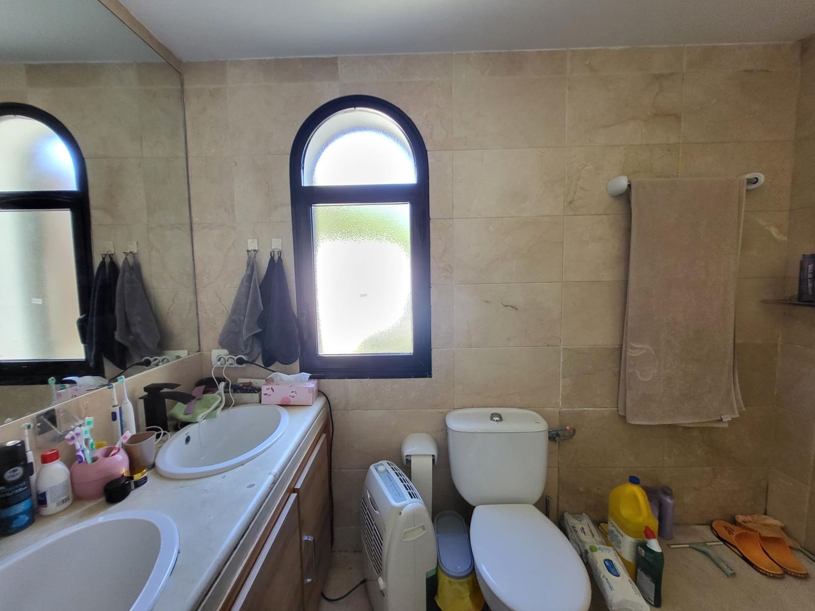 3 sovrum Hus till salu i Estepona med pool garage - 675 000 € (Ref: 9683932)