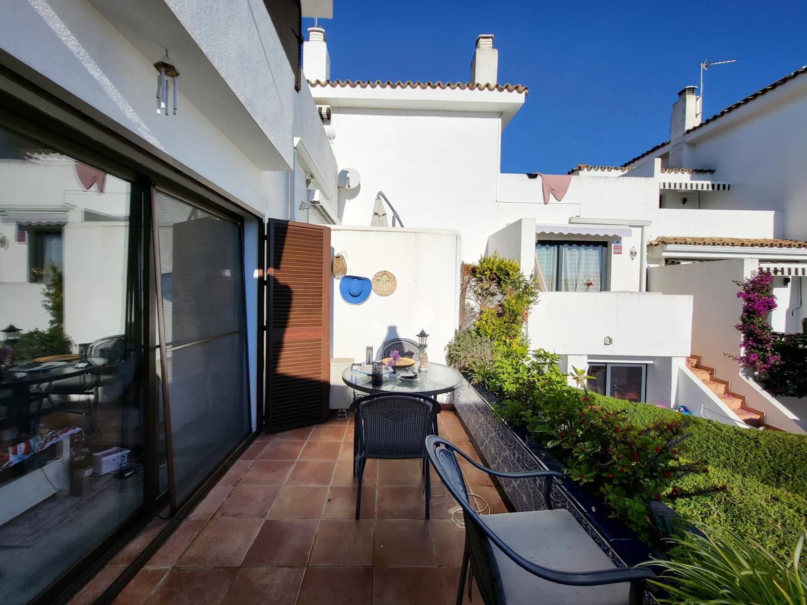 3 sovrum Hus till salu i Estepona med pool garage - 675 000 € (Ref: 9683932)