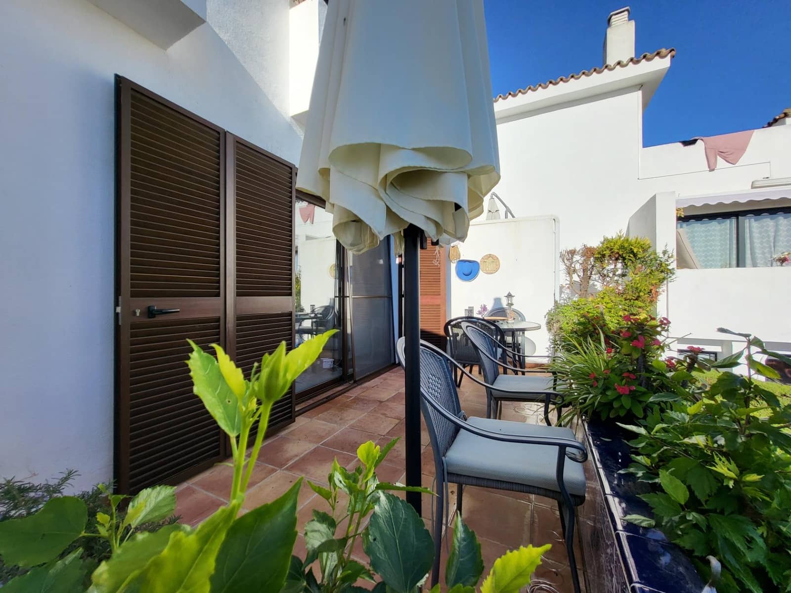 3 sovrum Hus till salu i Estepona med pool garage - 675 000 € (Ref: 9683932)