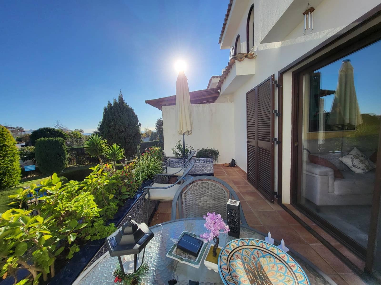 3 sovrum Hus till salu i Estepona med pool garage - 675 000 € (Ref: 9683932)