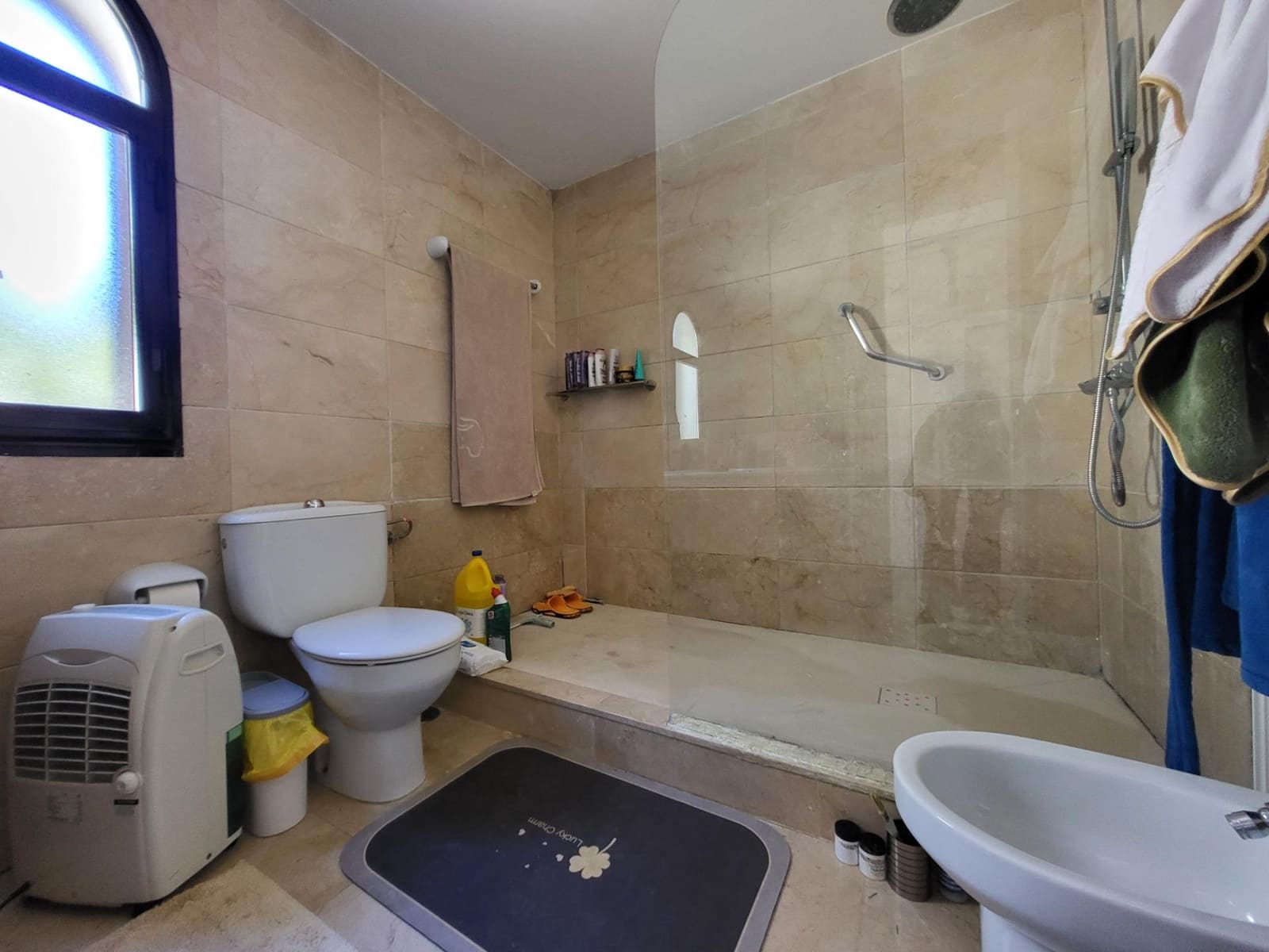 3 sovrum Hus till salu i Estepona med pool garage - 675 000 € (Ref: 9683932)