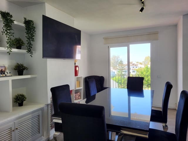 2 bedroom Penthouse for sale in Atalaya-Isdabe, Estepona with pool garage - € 290,000 (Ref: 9683933)