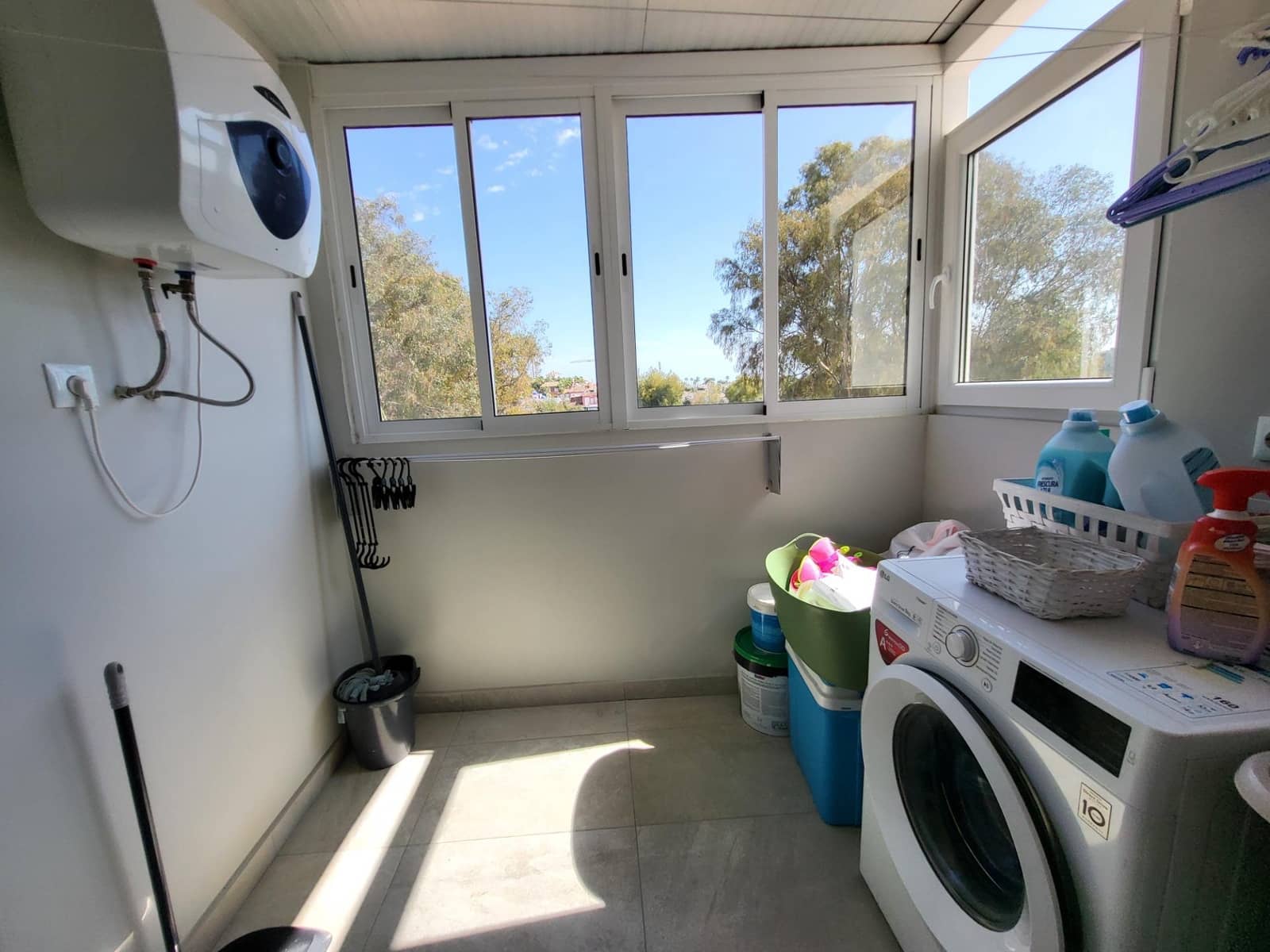 2 bedroom Penthouse for sale in Atalaya-Isdabe with pool garage - € 290,000 (Ref: 9683933)