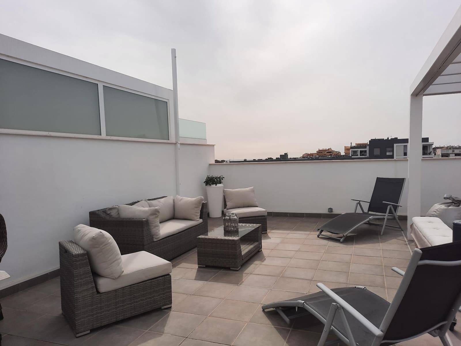 2 soverom Penthouse til salgs i San Pedro de Alcantara med garasje - € 735 000 (Ref: 9683937)