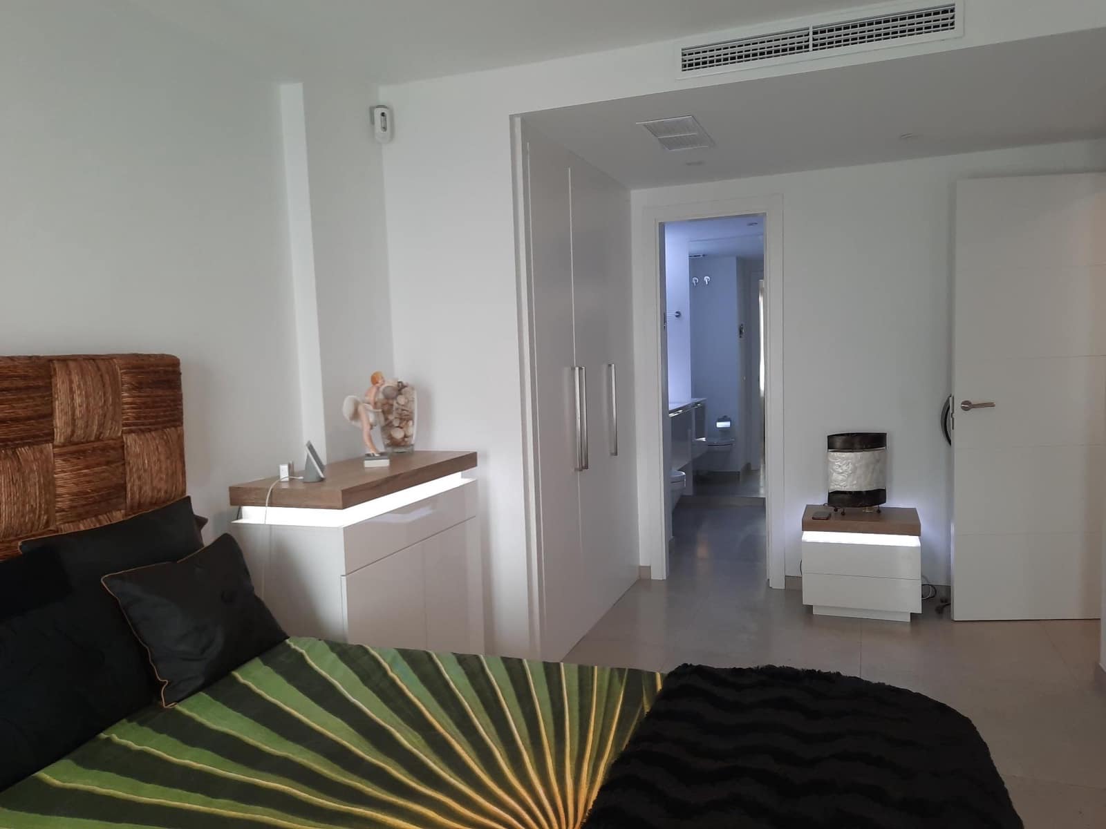 2 soverom Penthouse til salgs i San Pedro de Alcantara med garasje - € 735 000 (Ref: 9683937)