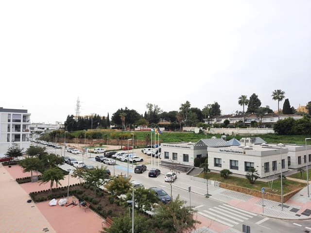 2 soverom Penthouse til salgs i San Pedro de Alcantara, Marbella med garasje - € 735 000 (Ref: 9683937)