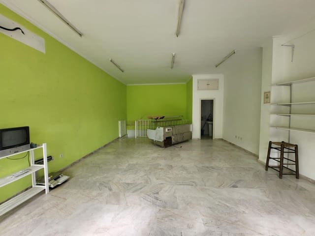 Comercial para venda em San Pedro de Alcantara, Marbella - 213 000 € (Ref: 9683938)