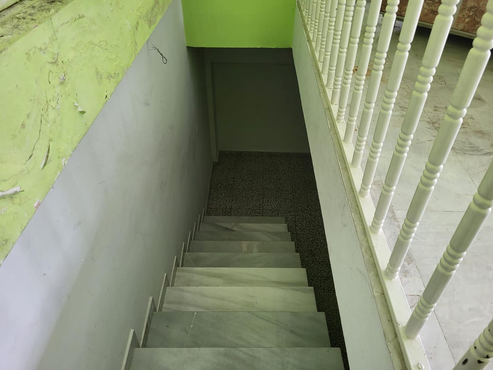 Comercial para venda em San Pedro de Alcantara - 213 000 € (Ref: 9683938)