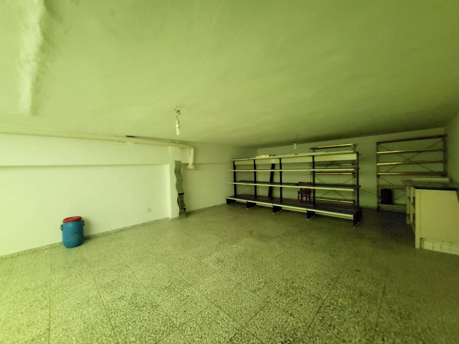 Comercial para venda em San Pedro de Alcantara - 213 000 € (Ref: 9683938)