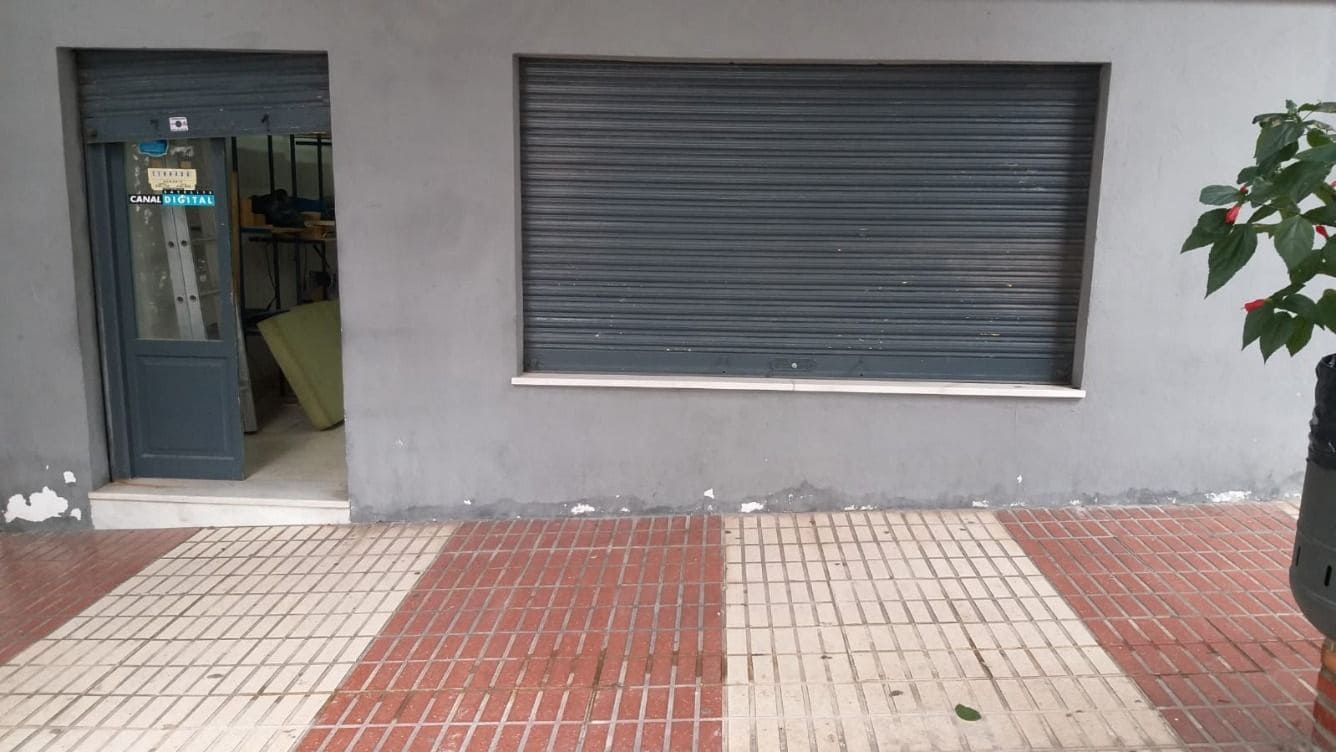 Local Commercial à louer à San Pedro de Alcantara - 700 € (Ref: 9683943)