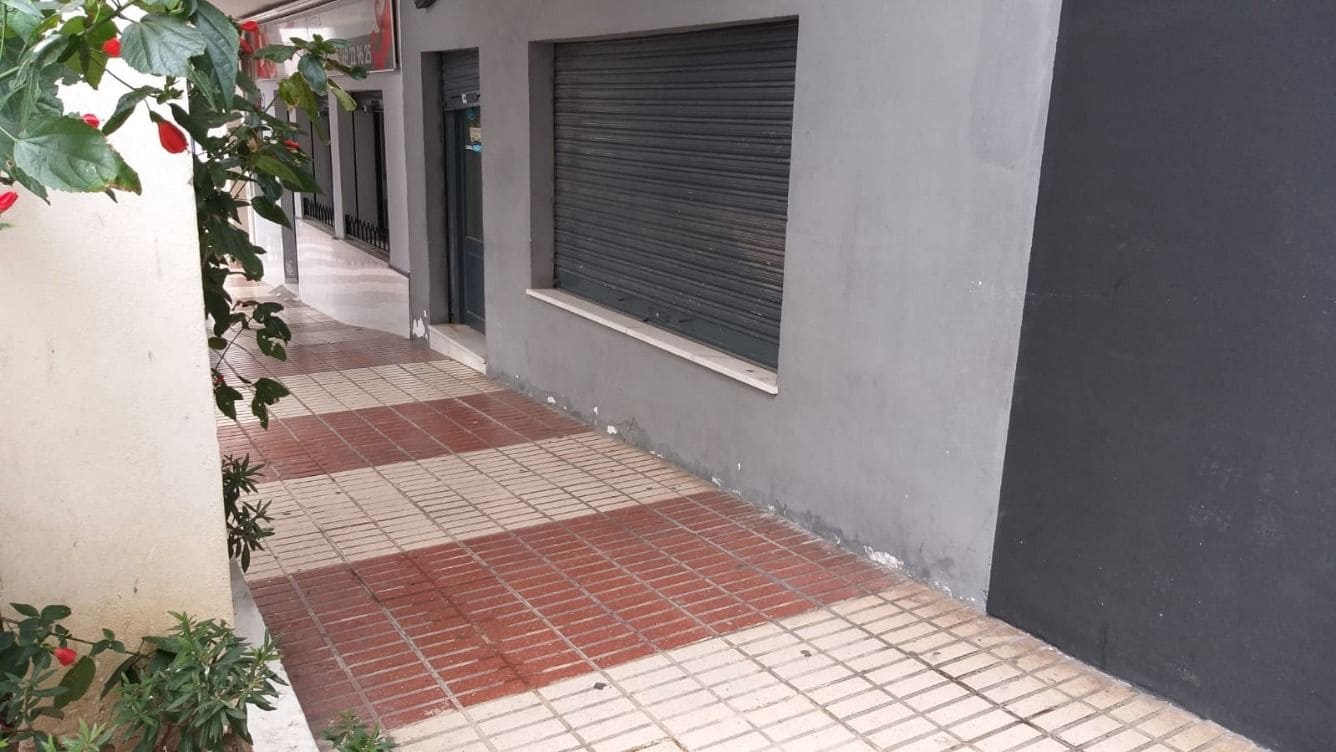 Local Commercial à louer à San Pedro de Alcantara - 700 € (Ref: 9683943)