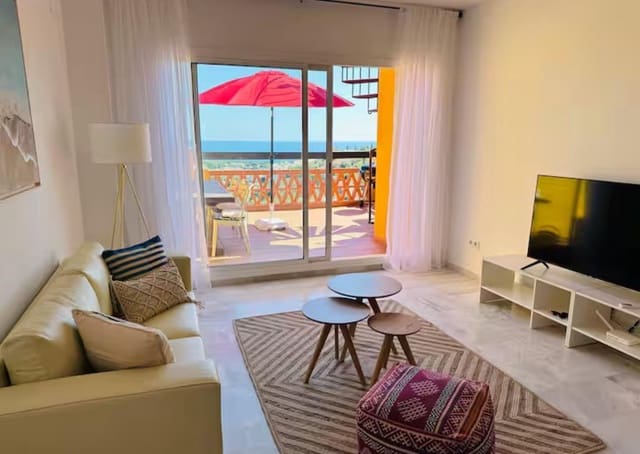 Appartement de 2 chambres à louer à Las Chapas, Marbella avec piscine - 1 700 € (Ref: 9683946)