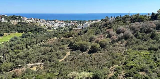 Appartement de 2 chambres à louer à Las Chapas, Marbella avec piscine - 1 700 € (Ref: 9683946)