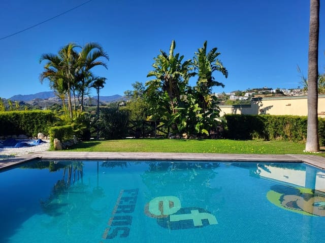 3 camera da letto Finca/Casa di Campagna in vendita in San Pedro de Alcantara, Marbella con piscina garage - 1.200.000 € (Rif: 9683947)