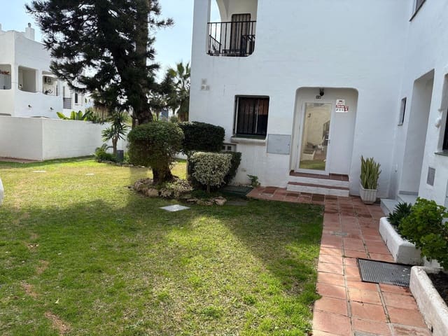 3 makuuhuone Rivitalo myytävänä paikassa Cancelada, Estepona mukana uima-altaan - 506 000 € (Ref: 9683949)