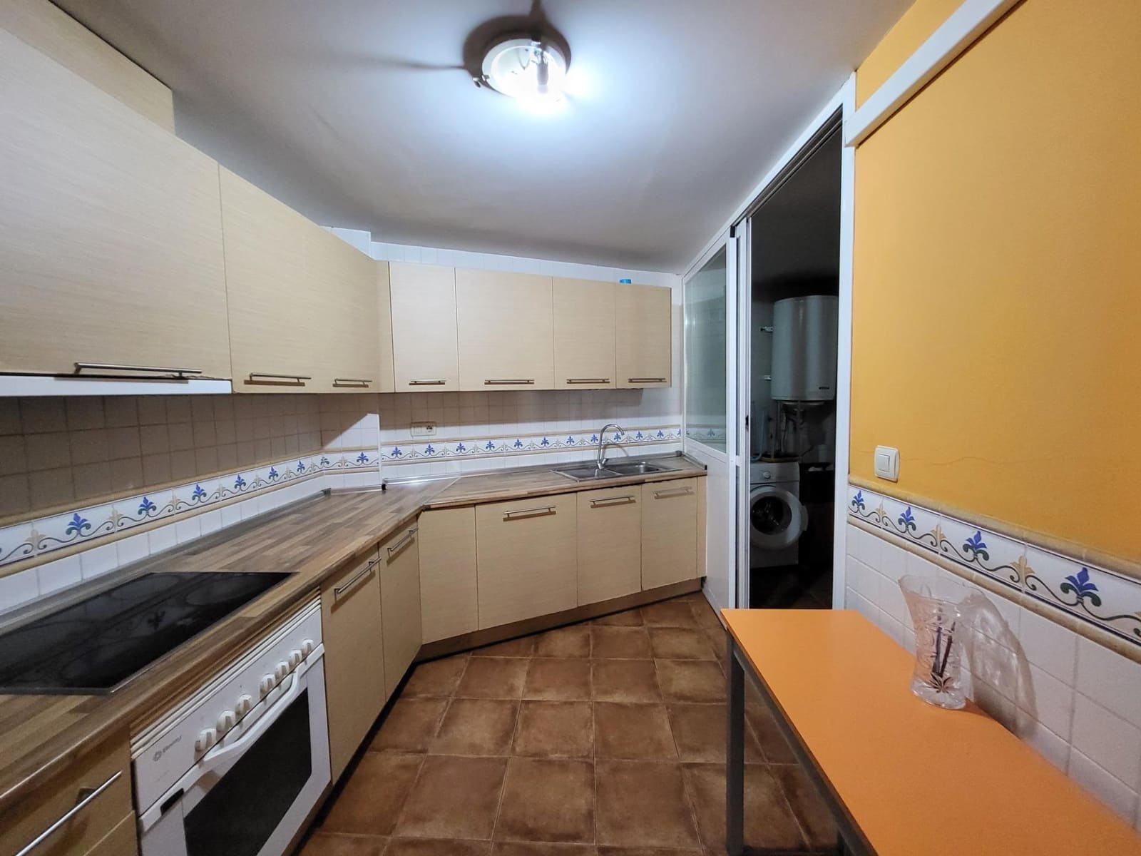 2 bedroom Flat for sale in Ojen with garage - € 265,000 (Ref: 9683950)