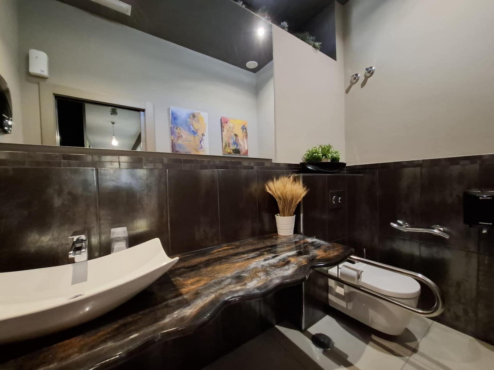 Bedrijf te koop in San Pedro de Alcantara - € 240.000 (Ref: 9683951)