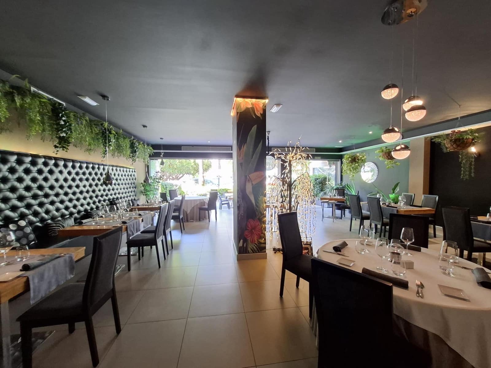 Bedrijf te koop in San Pedro de Alcantara - € 240.000 (Ref: 9683951)