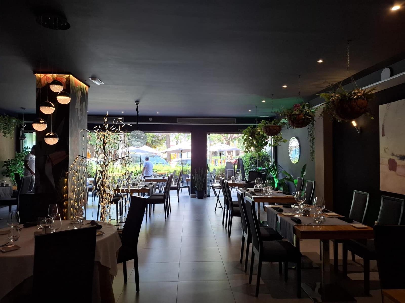 Bedrijf te koop in San Pedro de Alcantara - € 240.000 (Ref: 9683951)