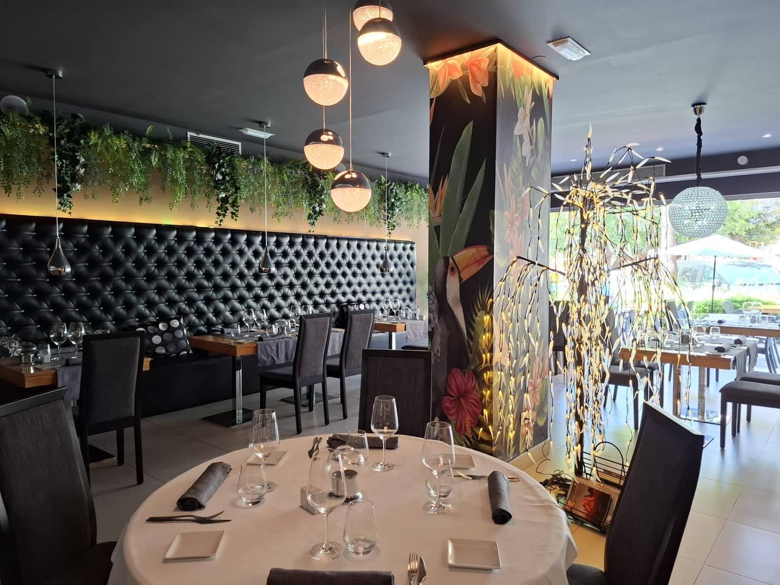 Bedrijf te koop in San Pedro de Alcantara - € 240.000 (Ref: 9683951)