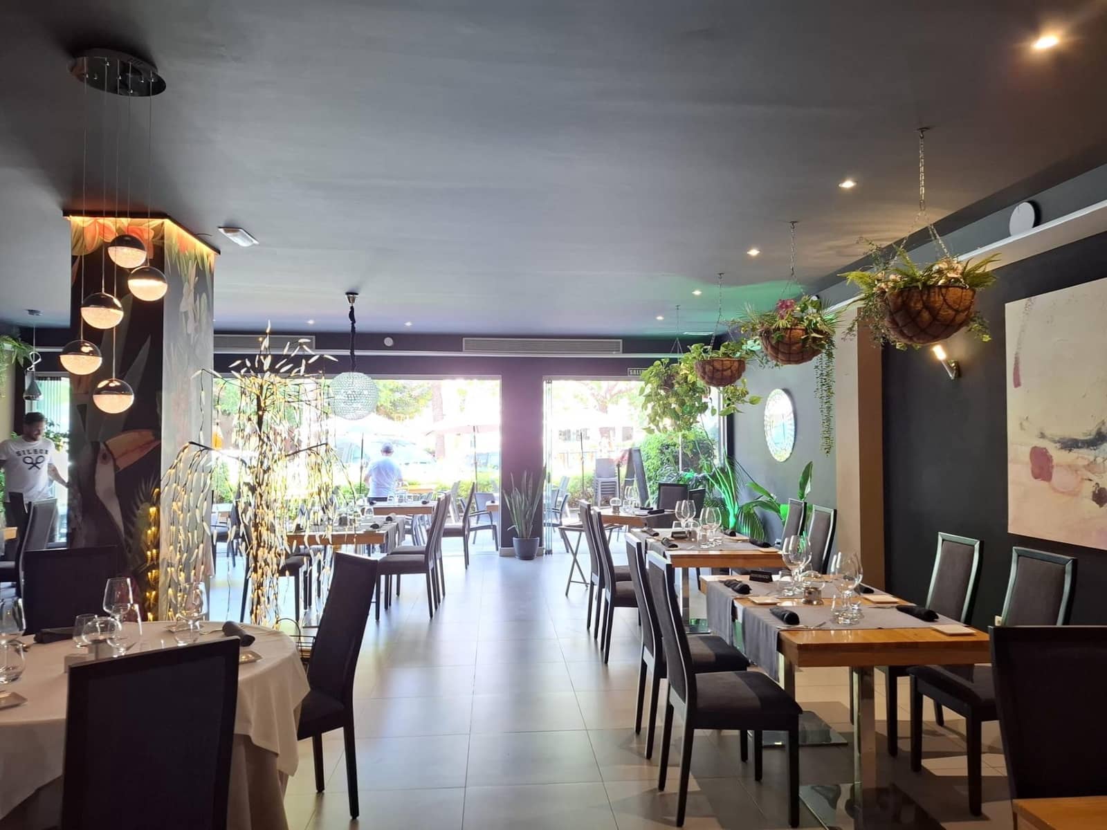 Bedrijf te koop in San Pedro de Alcantara - € 240.000 (Ref: 9683951)