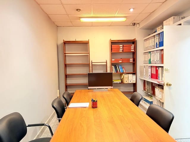 1 bedroom Office for sale in Marbella Centro, Marbella - € 425,100 (Ref: 9683953)