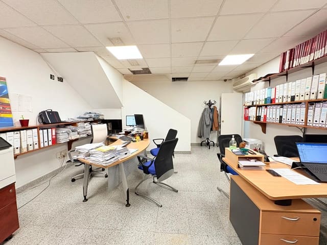 1 bedroom Office for sale in Marbella Centro, Marbella - € 425,100 (Ref: 9683953)