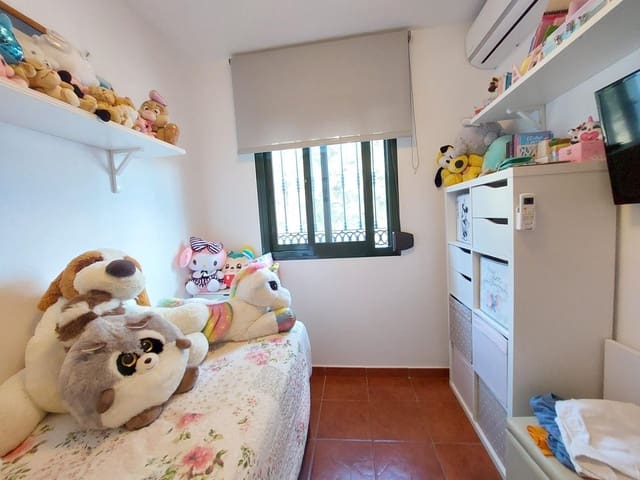 4 soverom Rekkehus til salgs i Benahavís med garasje - € 640 000 (Ref: 9683954)